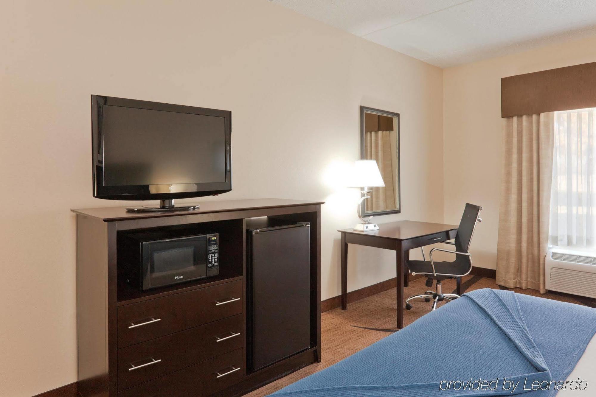 Greenfield Inn & Suites Owensboro, Ky Airport Habitación foto